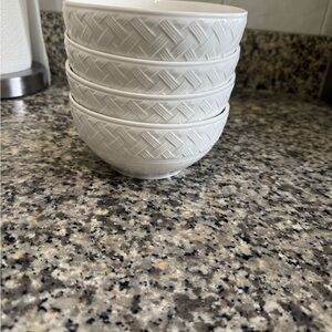 Textured White Ceramic Nesting Bowls - Set of 4